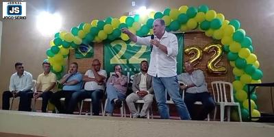 Lderes polticos regionais  e evanglicos conduzem encontro pr-Bolsonaro em Guaxup