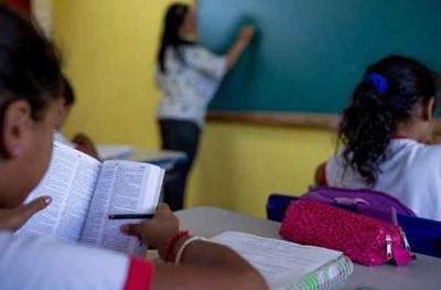 Sancionada, lei institui a Poltica Nacional de Ateno Psicossocial nas Comunidades Escolares