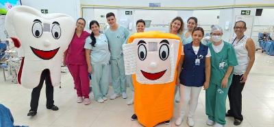 Santa Casa de Guaxup promove orientao sobre sade bucal junto aos pacientes