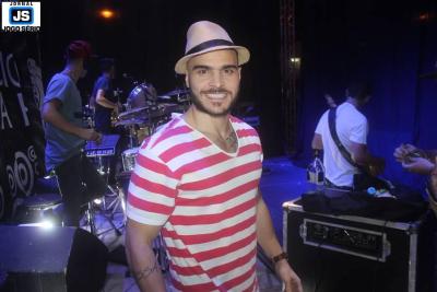 Maurcio Farah abrilhanta noite de shows no Carnaval Guaxup 2017