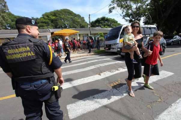 Jornal Jogo S&eacute;rio - Minist&eacute;rio da Justi&ccedil;a lan&ccedil;a edital para ampliar  seguran&ccedil;a nas escolas
