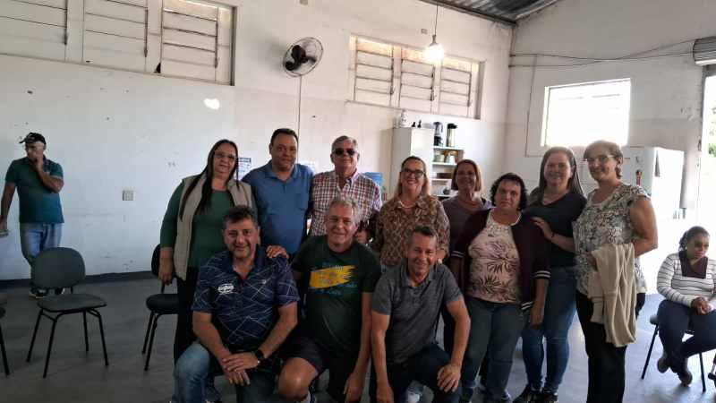 Empossada, em Guaxup�, a nova diretoria da AADG