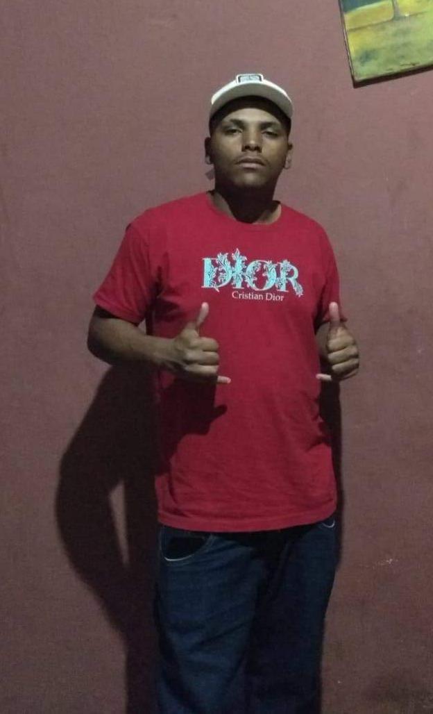 Familiares procuram pelo paradeiro de jovem desaparecido em Guaxup�