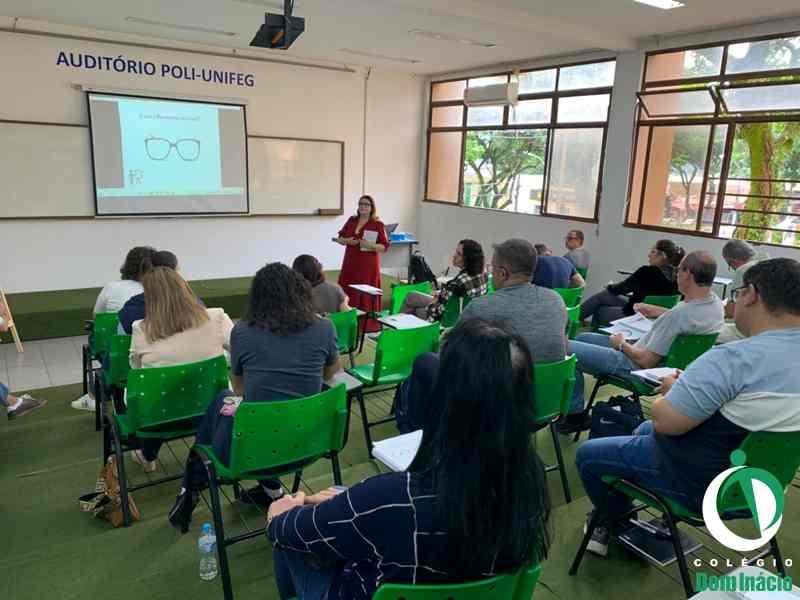 Col�gio Dom In�cio inicia ano letivo de 2026 com imers�o e forma��o para equipe