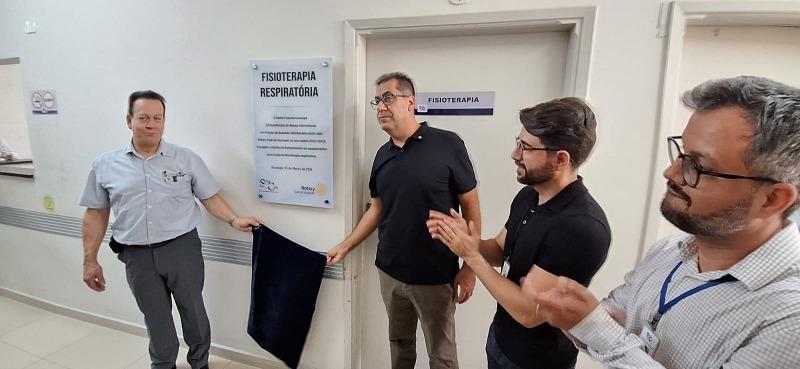 Santa Casa de Guaxup� inaugura sala de Fisioterapia em parceria com o Rotary Club 