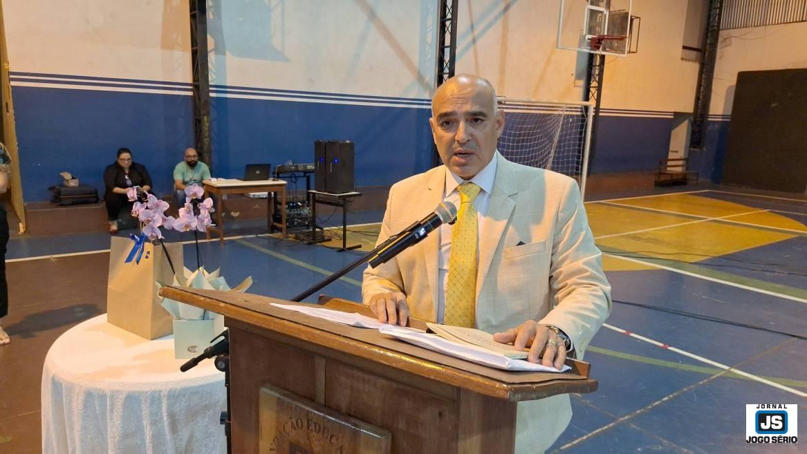 Desembargador do Tribunal de Justi�a ministra palestra em aula magna do curso de Direito do Unifeg