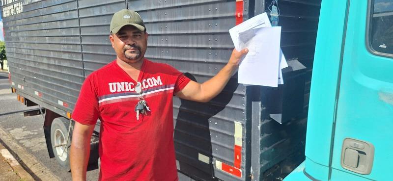 Motorista de Guaxup� processar� o DER por suposto erro na aferi��o de peso do caminh�o