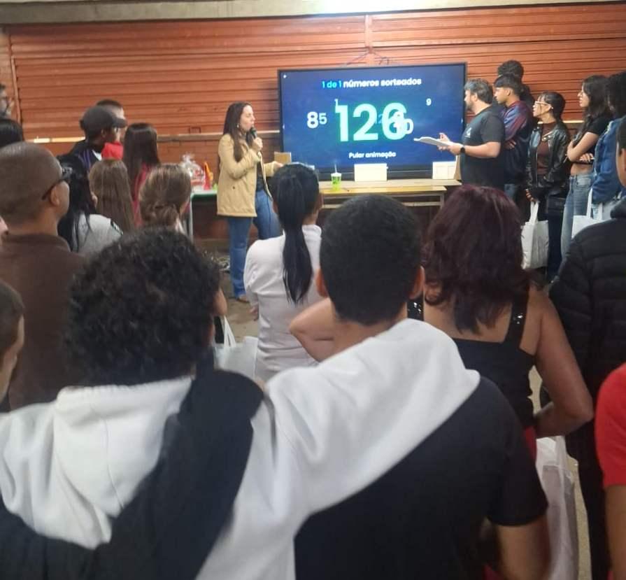 Mostra Cultural do Polivalente re�ne criatividade, empreendedorismo e integra��o em Guaxup�