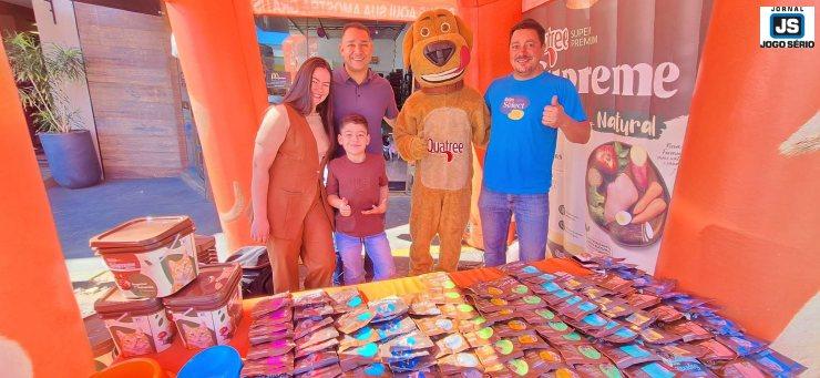 Come�aram as comemora��es pelo 2� anivers�rio do MEGA PET SHOP