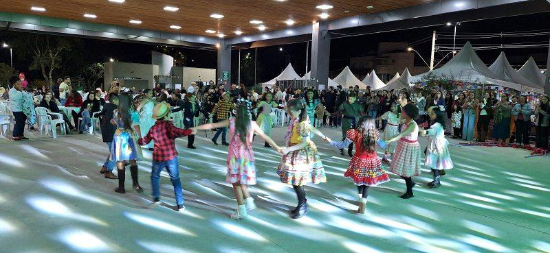 Guaxup� Caf� Festival 2026 segue com Arrai� do Caf� e une tradi��o, cultura e torcida pelo Brasil
