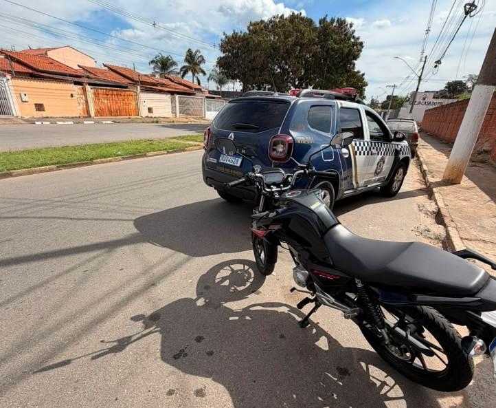 Condutor � detido por GCMs ap�s dire��o perigosa em �rea escolar no Jardim Recreio