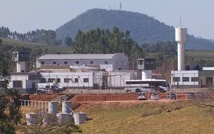 Morre detento ferido em inc�ndio na f�brica de bolas do pres�dio de Guaxup� e Guaran�sia