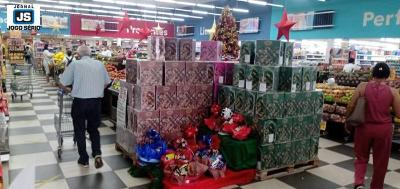 São João Supermercados lança irresistíveis opções em cestas de Natal