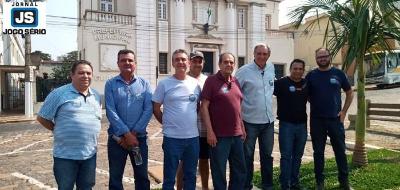 Rafael Simes, candidato a deputado federal,  recebido em Guaxup pelo prefeito Heber