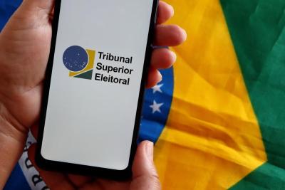 ELEIES 2022: Juiz de Guaxup explica sobre Resoluo que probe celular em cabines de votao