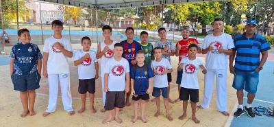 Centro Mundial Capoeira ministra aulas gratuitas em Guaxup 