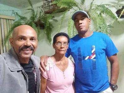 O aniversrio do lder comunitrio Marcelo Peixo, do Exrcito do Bem