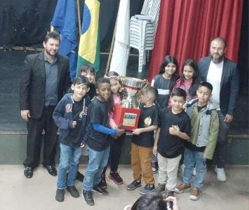 Orquestra de Guaxup brilha em evento estadual de bandas e fanfarras