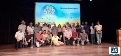Prefeitura apresenta vdeo oficial e parceiros para o 