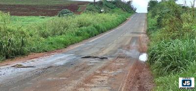 DER/MG responde que manuteno na rodovia Guaxup-Tapiratiba comear somente em dezembro