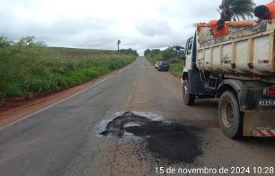 DER/MG adianta cronograma e inicia manuteno emergencial em trechos mais crticos da rodovia Guaxup-Tapiratiba