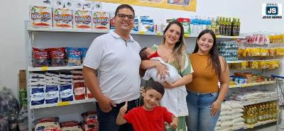 Inaugurado o Mercadinho Fernandes no Parque do Lago, em Guaxup