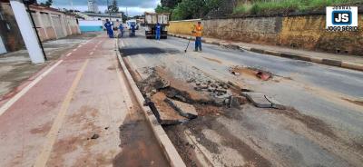 Governo determina que empreiteira refaa o servio de pavimentao asfltica em trecho da Avenida Felipe Elias Zeitune