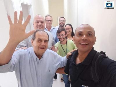 Hoje  o dia do aniversrio do pediatra e ex-prefeito, Dr. Heber Quintella