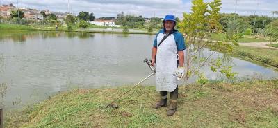 Guaxupeano que plantou voluntariamente vrias rvores no Parque Mogiana agora integra a equipe de trabalho do local