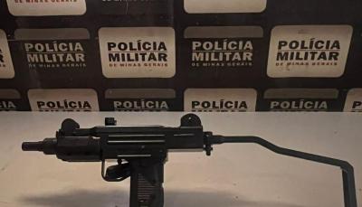 Homem  detido aps ameaar comerciante com rplica de submetralhadora em Guaxup