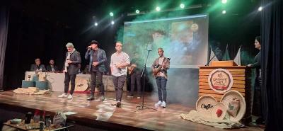 Solenidade no Teatro Arlete Souza Mendes abre o 