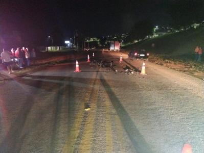 Motociclista vai a bito aps coliso com caminho no Sudoeste mineiro 