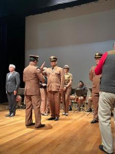Militares guaxupeanos so condecorados com a Medalha Alferes Tiradentes em evento pelos 250 anos da PMMG 