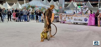 Pai e filha do espetculo em evento cultural na cidade de Guaxup