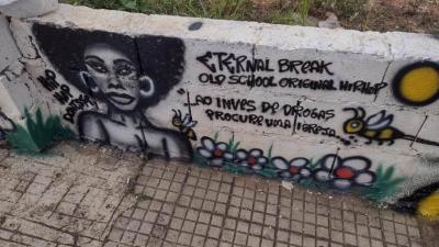 Grafiteiro homenageia o hip-hop, a cidade de Guaxup e Jesus Cristo com arte na rea central 