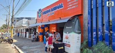 SUCESSO!!! Mundo Animal Pet Shop inaugura novas instalaes para Guaxup e regio  