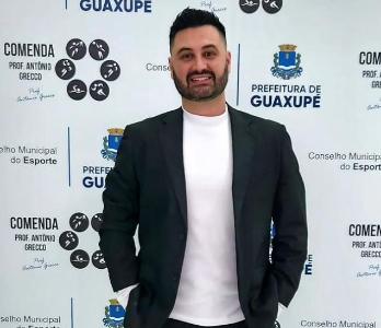 Exonerado, professor Murilo Gallate divulga seu desligamento da Diviso de Esportes de Guaxup