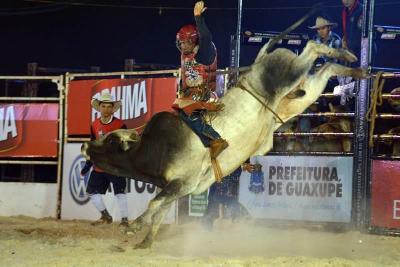 Grandes competidores e Boiadas do Curral de Elite confirmados no GRF