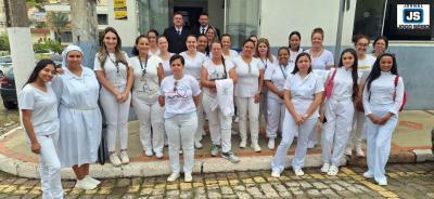 Alunos do SENAC de Guaxup aprendem mais sobre tanatopraxia na clnica da Funerria So Dimas