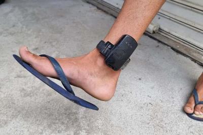 Guaxupeano se livra da tornozeleira eletrnica porque lhe causava inchao 