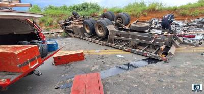 Profissionais da estrada organizam protesto na BR-146 para este s�bado 