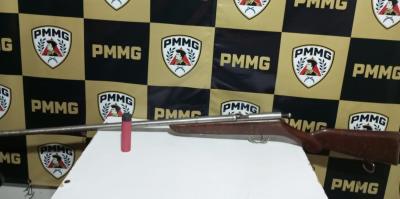 Pol�cia Militar apreende arma de fogo ap�s ocorr�ncia de les�o corporal em Monte Santo de Minas