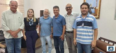 Deputado Luizinho reafirma sua parceria com o Unifeg para a implanta��o do curso de Medicina e os avan�os filantr�picos da 