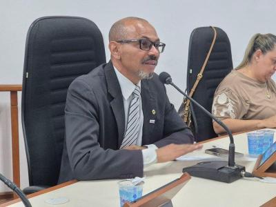 Vereador Carl�o fala da import�ncia da empregabilidade viabilizada pela FEMAGRI, promovida pela COOXUP�