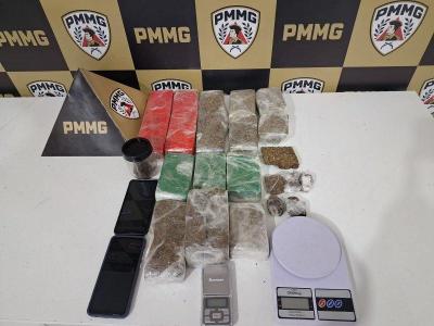 Dois homens s�o presos por tr�fico de drogas e recepta��o durante opera��o em Guaxup�