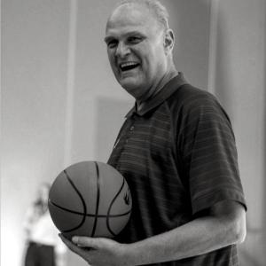 Oscar Schmidt, lenda do basquete brasileiro, morre aos 68 anos