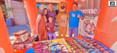 Come�aram as comemora��es pelo 2� anivers�rio do MEGA PET SHOP