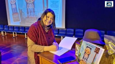 Educadora Marina Ferreira Ciarallo lan�a seu livro 