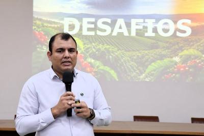 Safra de caf� mant�m bom desempenho, mas El Ni�o acende alerta para 2027, aponta F�rum T�cnico da Cooxup�