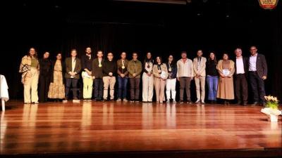 Academia Guaxupeana de Letras promove hoje reuni�o aberta � comunidade 